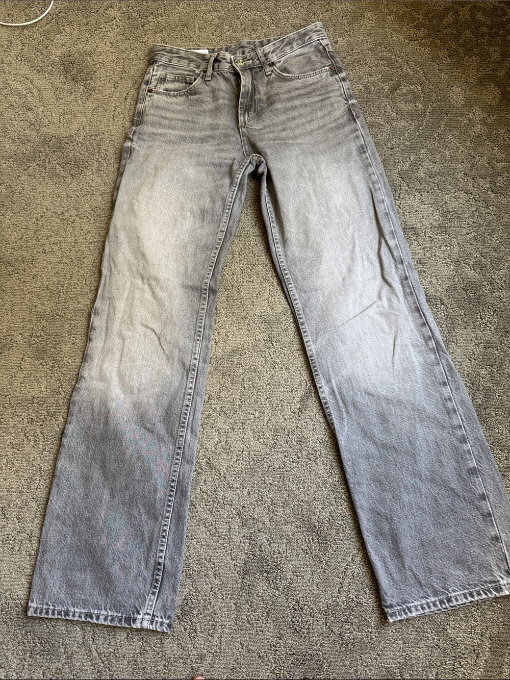 Zara Light Gray Straight-Leg Jeans
